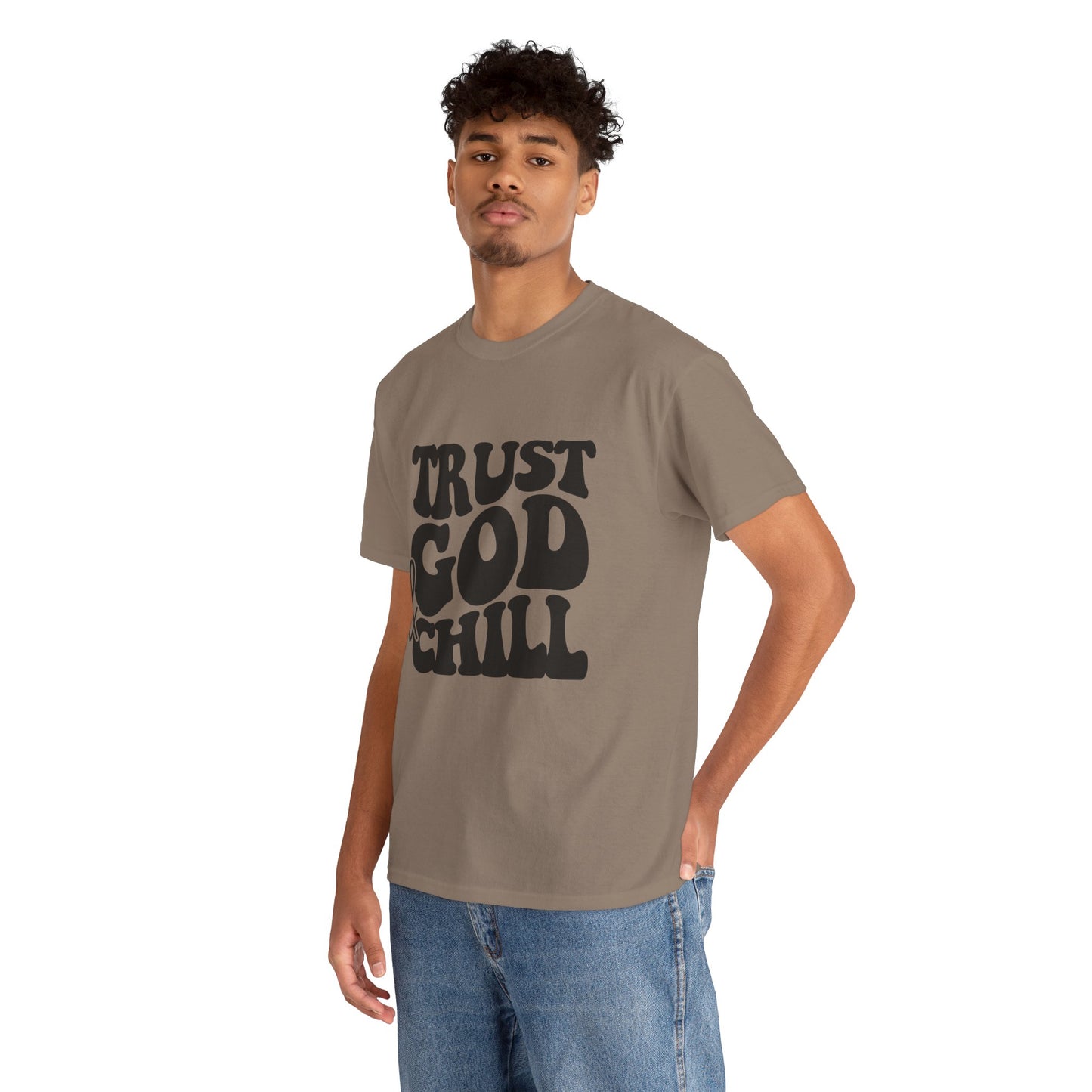Trust God & Chill T-Shirt – Christian Faith Tee for Relaxed, God-Focused Living